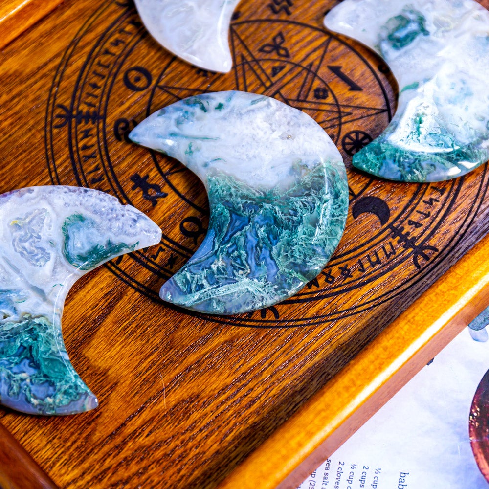 Moss Agate Moon